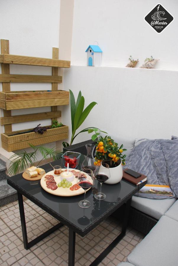 At Maries Beach House Peniche 1 外观 照片
